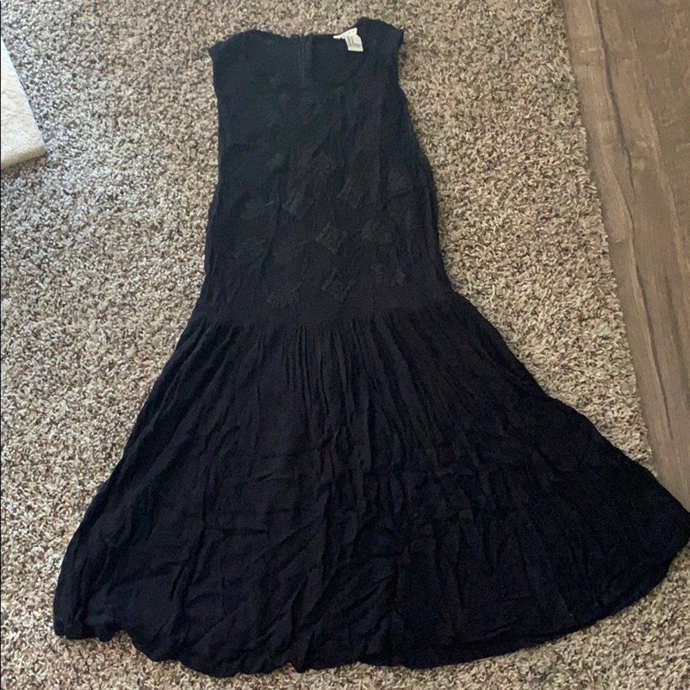 Flowy black F21 dress